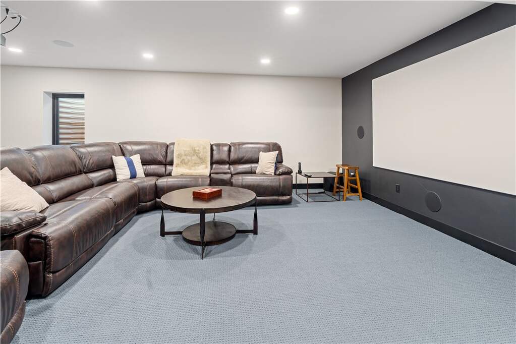 4 Bedroom Single Family Home/House's Image 37