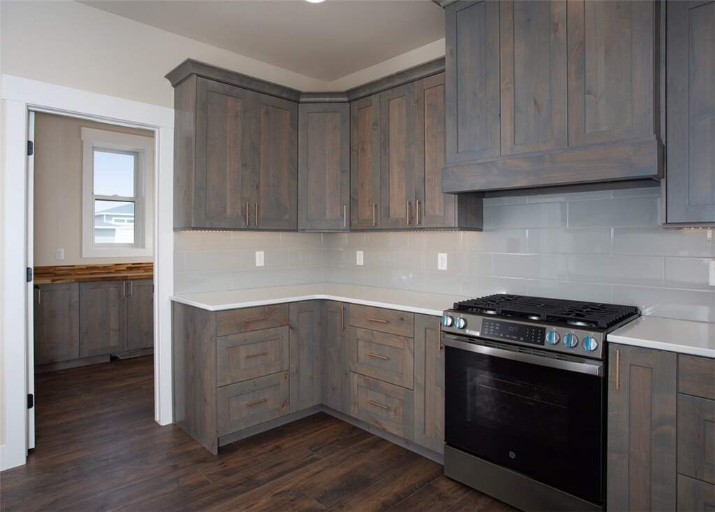 4 Bedroom Single Family Home/House's Image 18