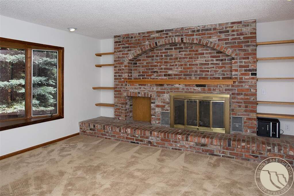 4 Bedroom Single Family Home/House's Image 10