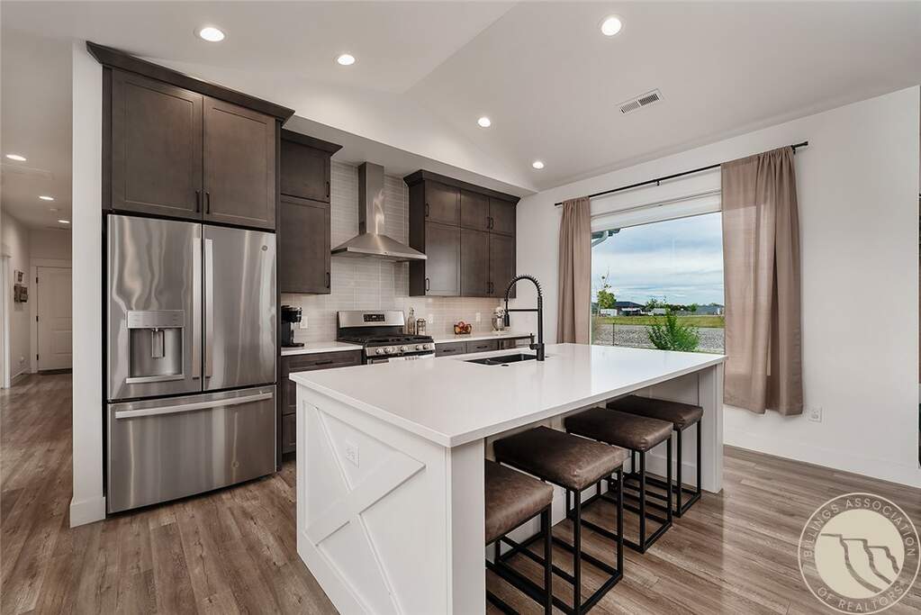 4 Bedroom Single Family Home/House's Image 7