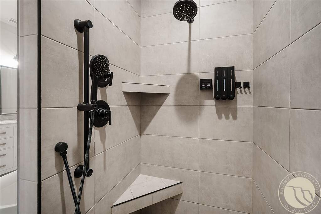 4 Bedroom Single Family Home/House's Image 15