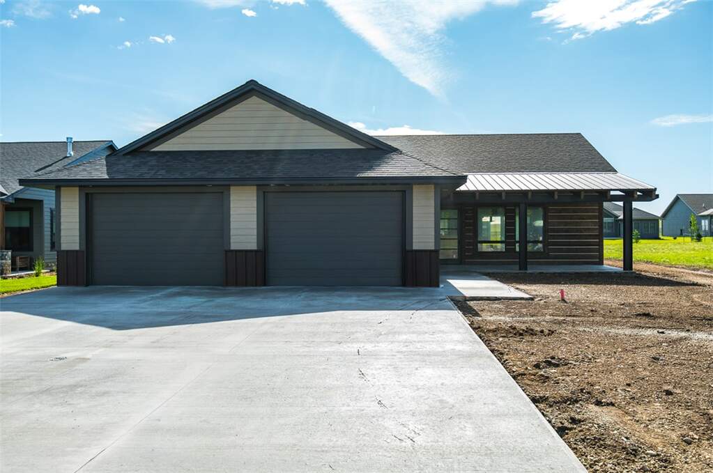 3 Bedroom Single Family Home/House's Image 10