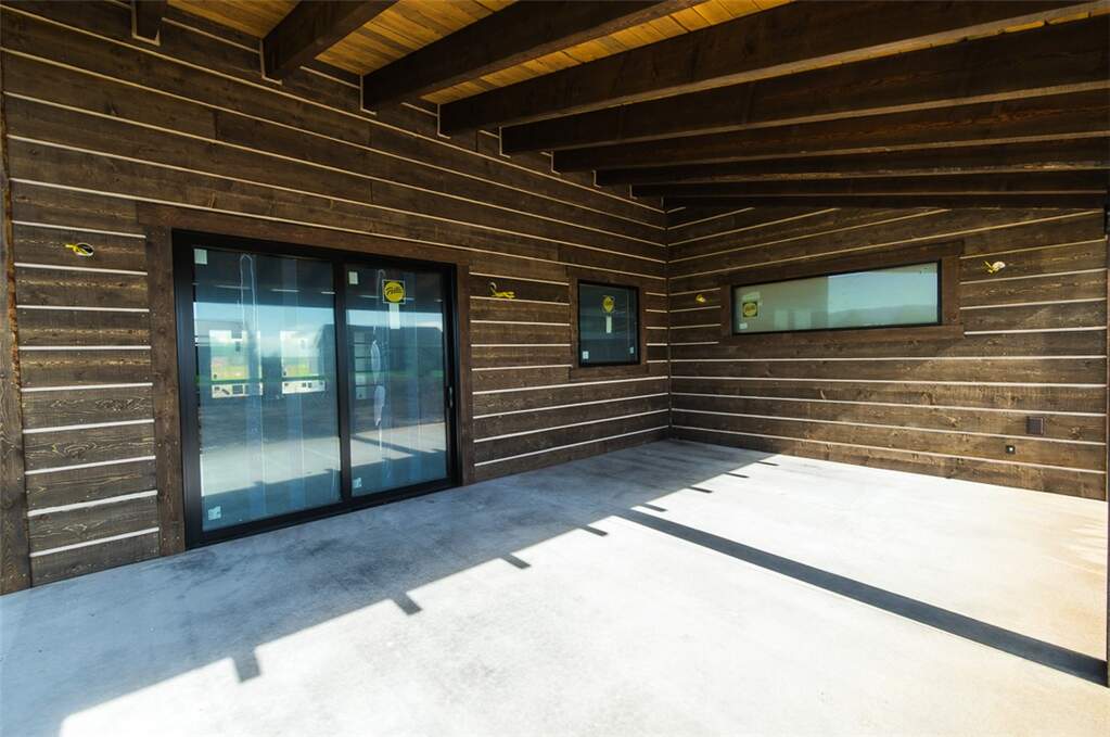 3 Bedroom Single Family Home/House's Image 12