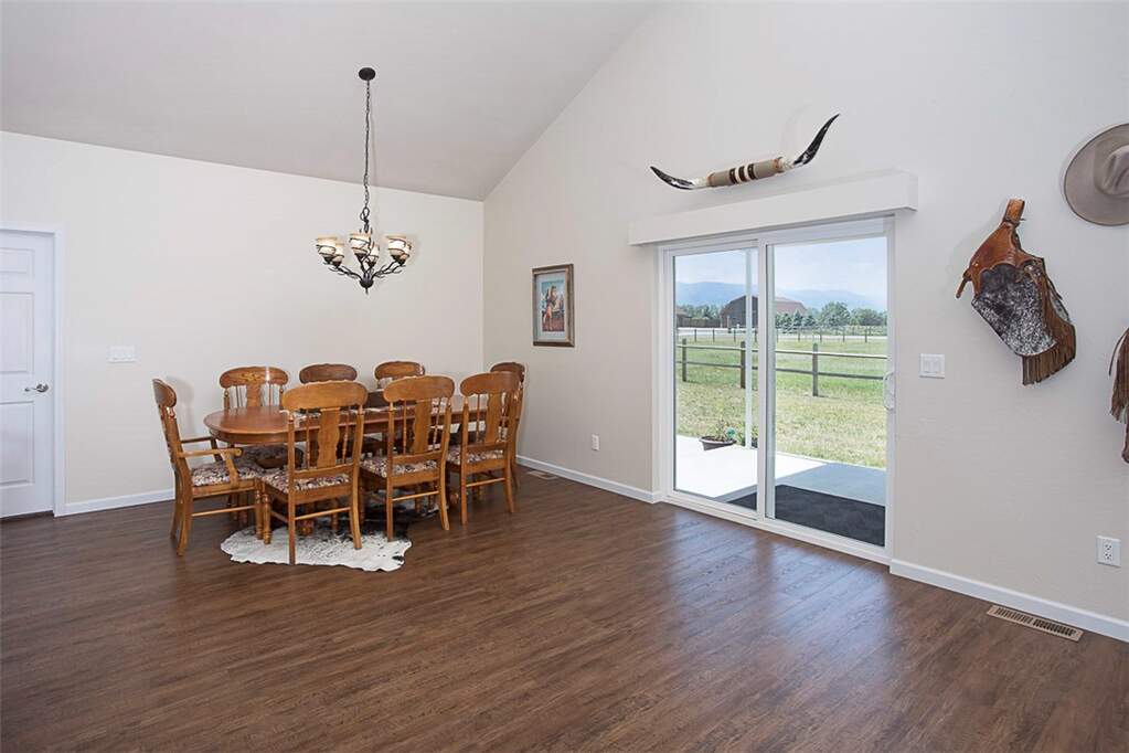3 Bedroom Single Family Home/House's Image 12