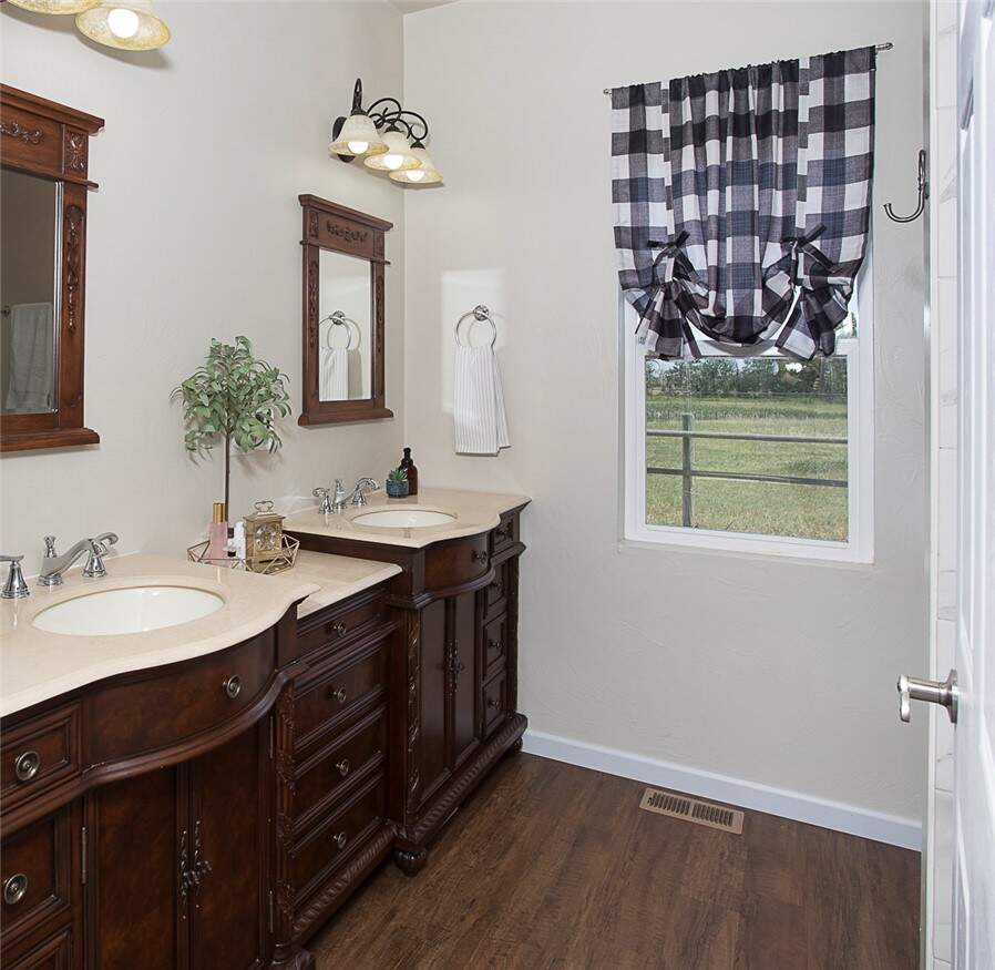3 Bedroom Single Family Home/House's Image 20