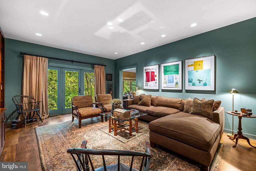 3 Bedroom Villa/Townhouse's Image 34