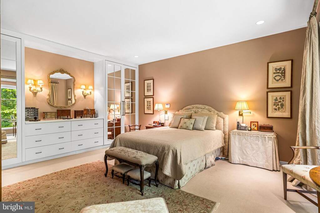 3 Bedroom Villa/Townhouse's Image 37