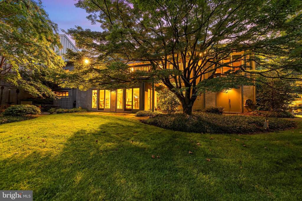 3 Bedroom Villa/Townhouse's Image 60