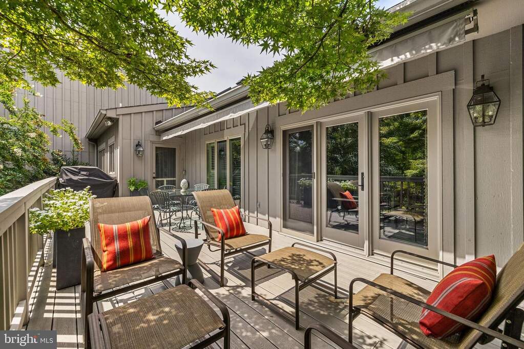 3 Bedroom Villa/Townhouse's Image 64