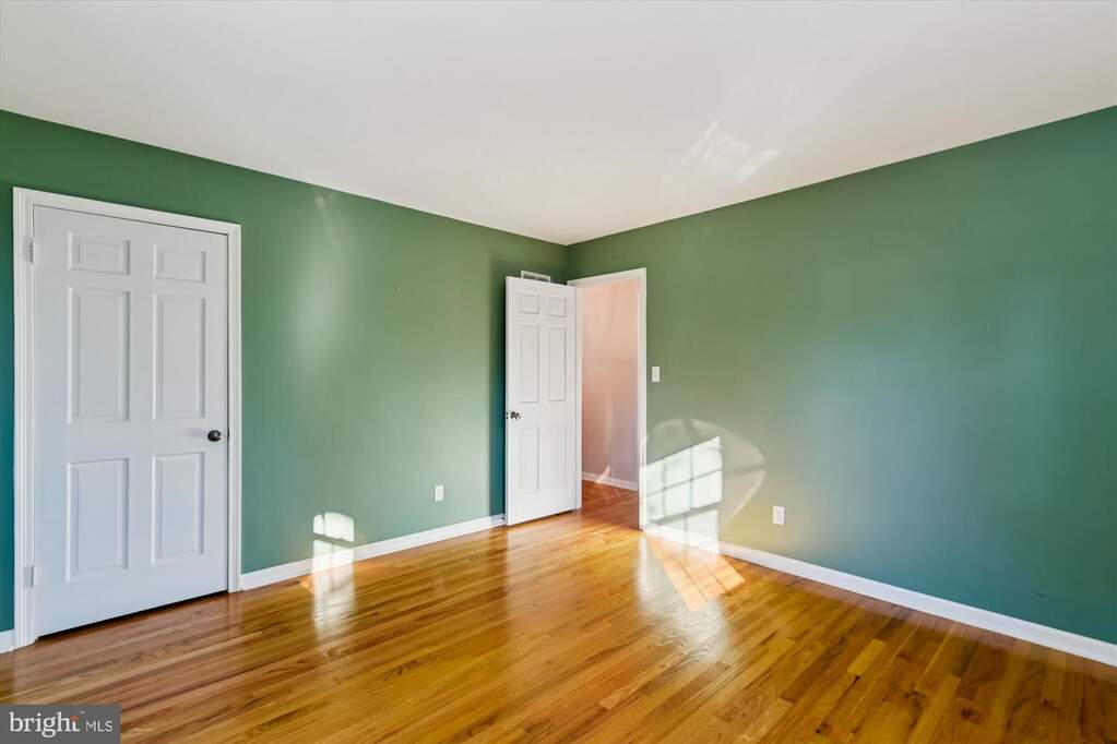 4 Bedroom Single Family Home/House's Image 21