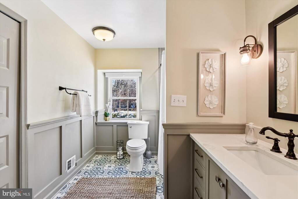 4 Bedroom Single Family Home/House's Image 26
