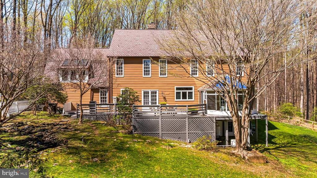 4 Bedroom Single Family Home/House's Image 100