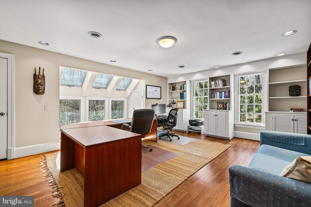 4 Bedroom Single Family Home/House's Image 60