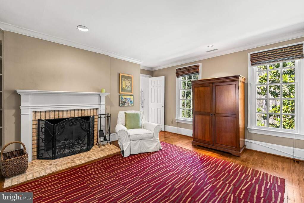4 Bedroom Single Family Home/House's Image 70