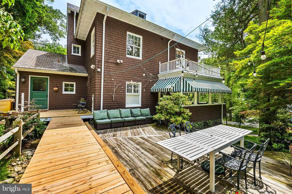 5 Bedroom Single Family Home/House's Image 45