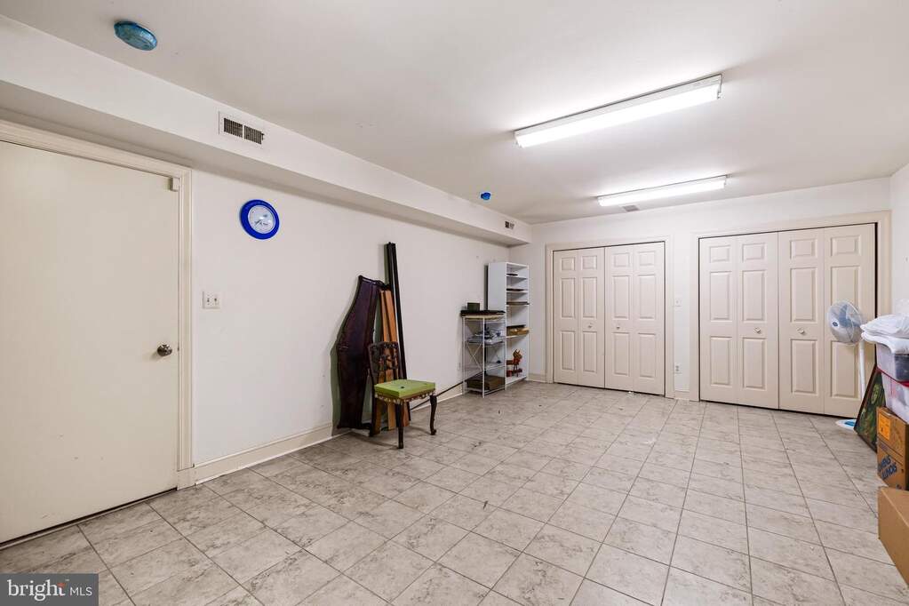 3 Bedroom Villa/Townhouse's Image 43