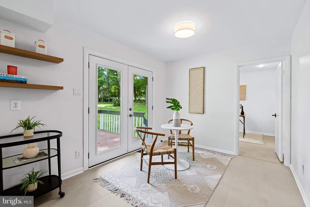 4 Bedroom Single Family Home/House's Image 19