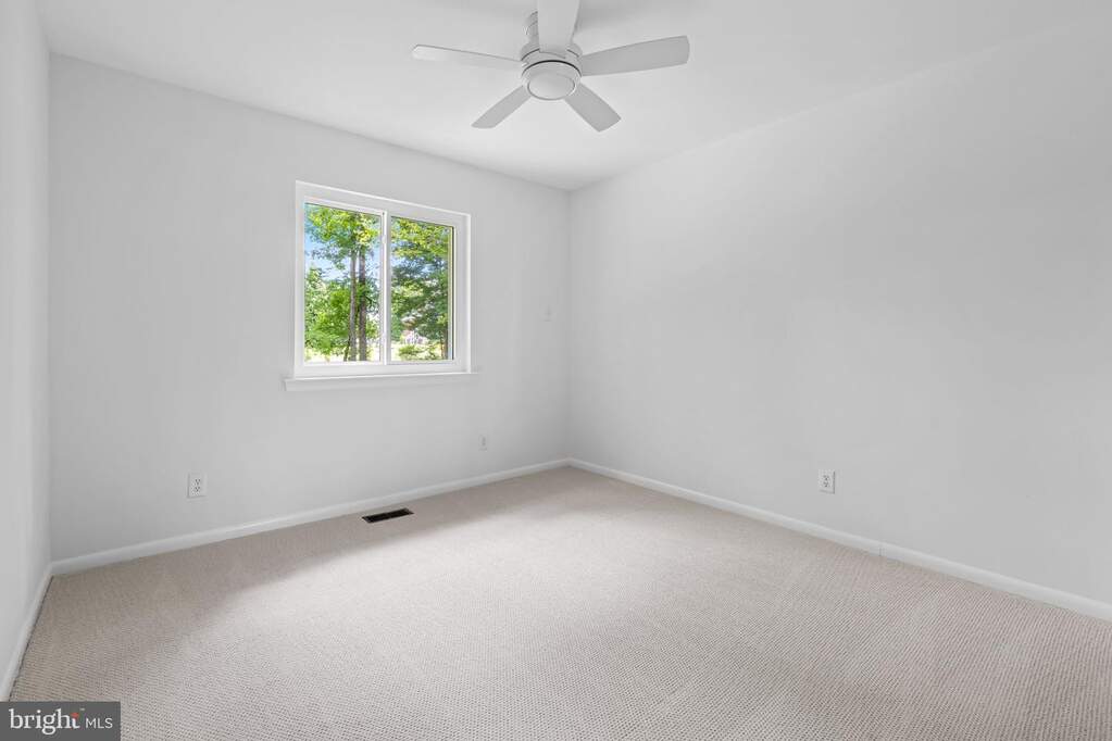 4 Bedroom Single Family Home/House's Image 41