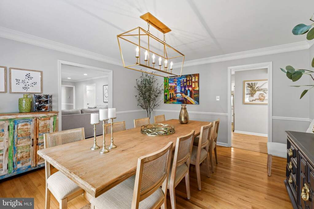 4 Bedroom Single Family Home/House's Image 13