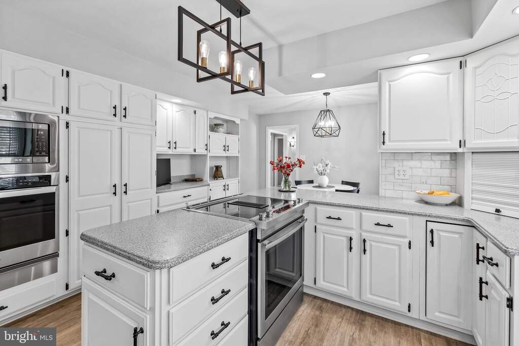 4 Bedroom Single Family Home/House's Image 19