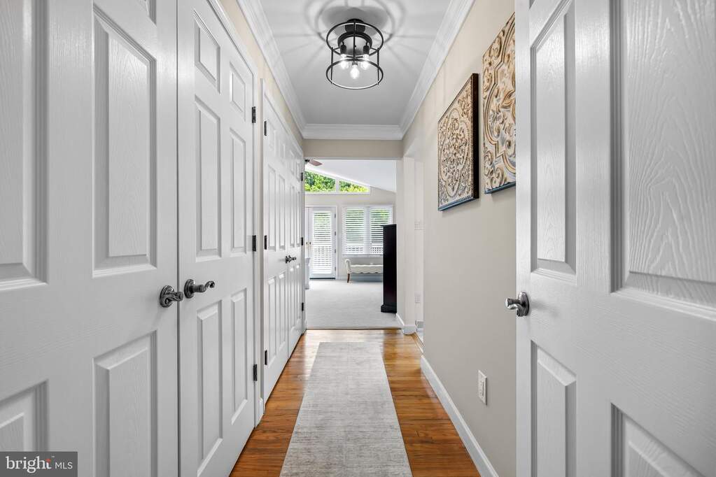 4 Bedroom Single Family Home/House's Image 27
