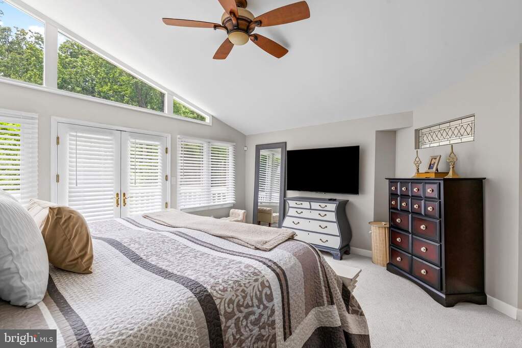 4 Bedroom Single Family Home/House's Image 29