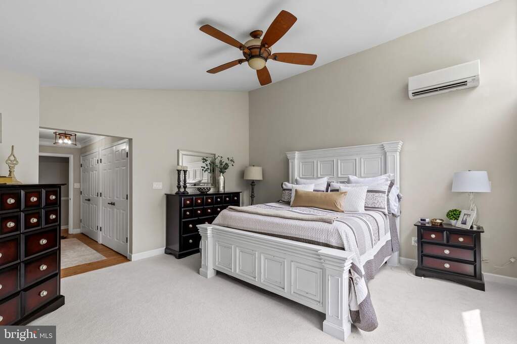 4 Bedroom Single Family Home/House's Image 30