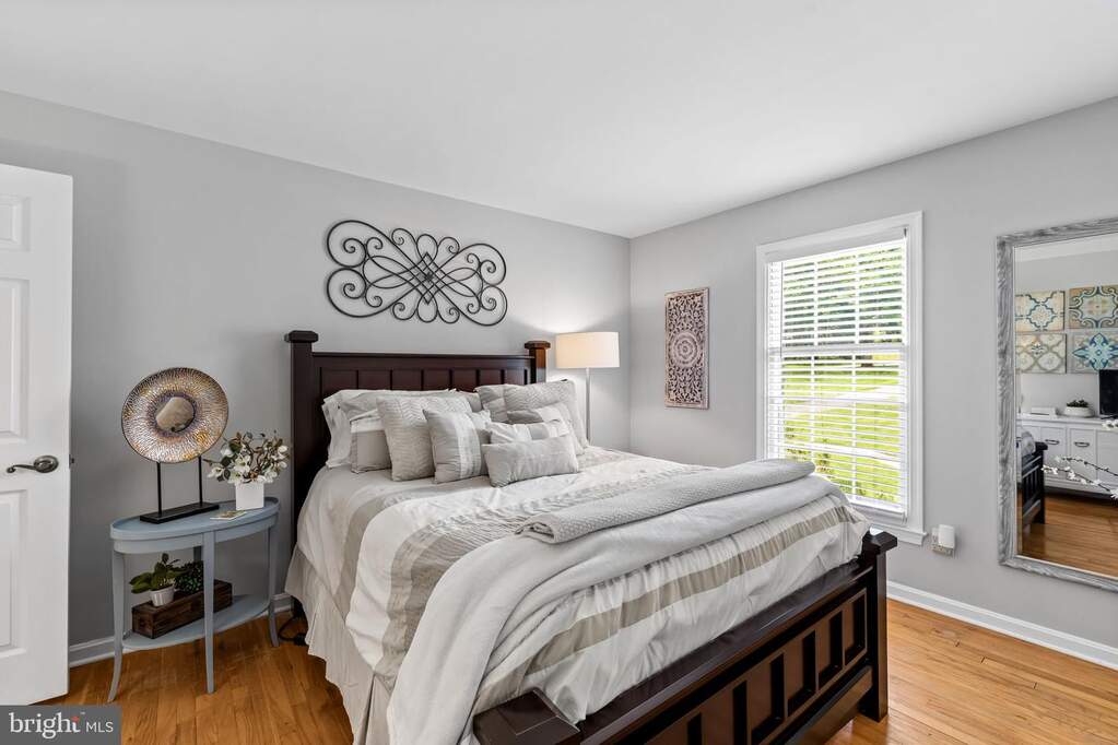 4 Bedroom Single Family Home/House's Image 36