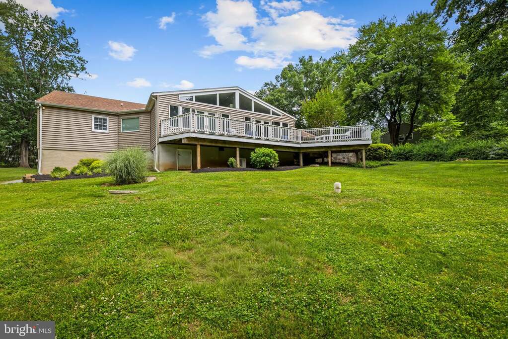 4 Bedroom Single Family Home/House's Image 63