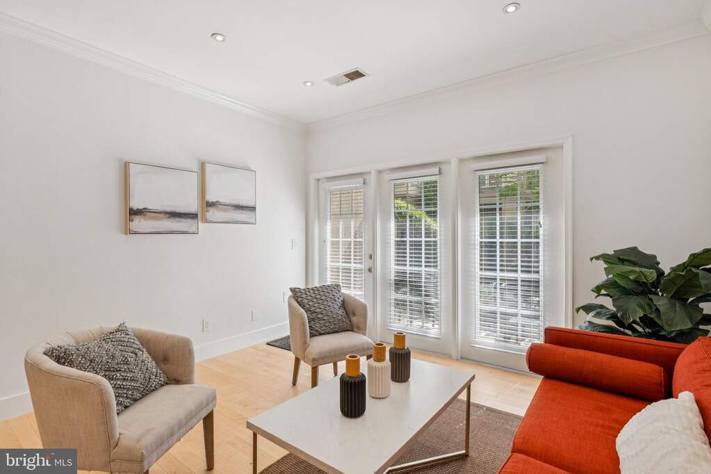 11800 Old Georgetown #1120 photo