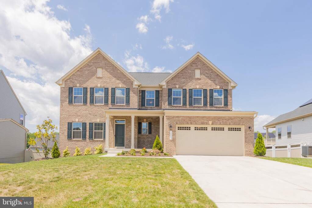 10083 Dressage Drive