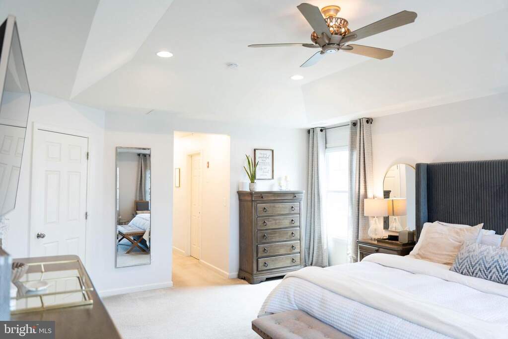 4 Bedroom Single Family Home/House's Image 23