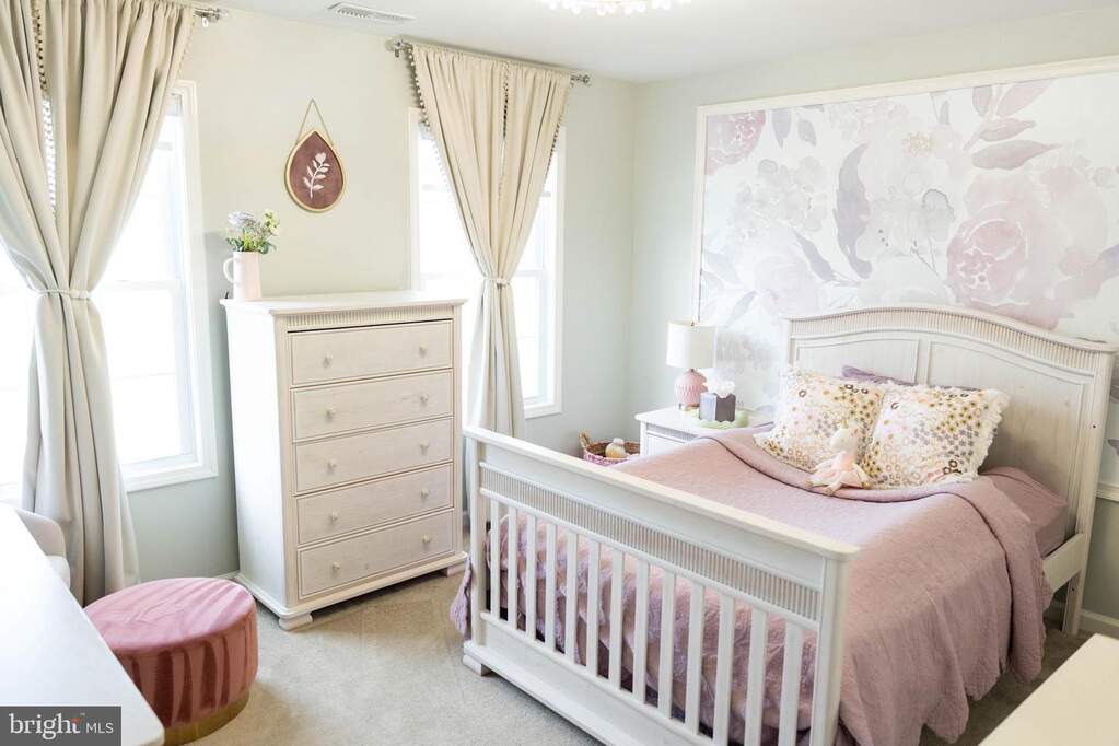 4 Bedroom Single Family Home/House's Image 31