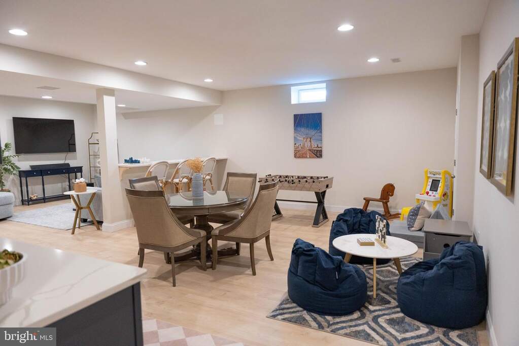 4 Bedroom Single Family Home/House's Image 41