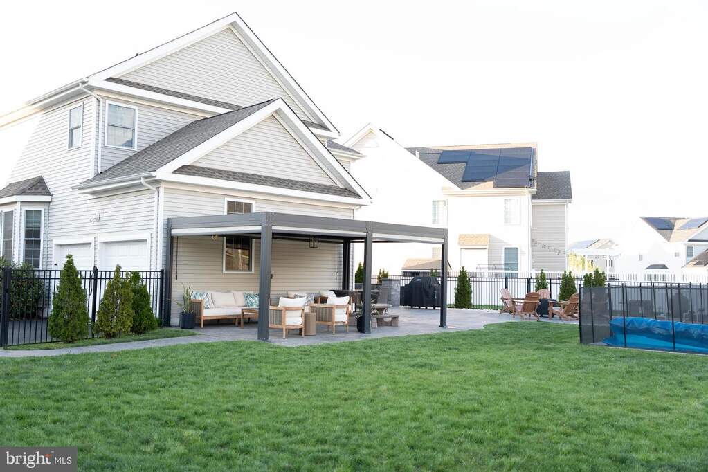 4 Bedroom Single Family Home/House's Image 50