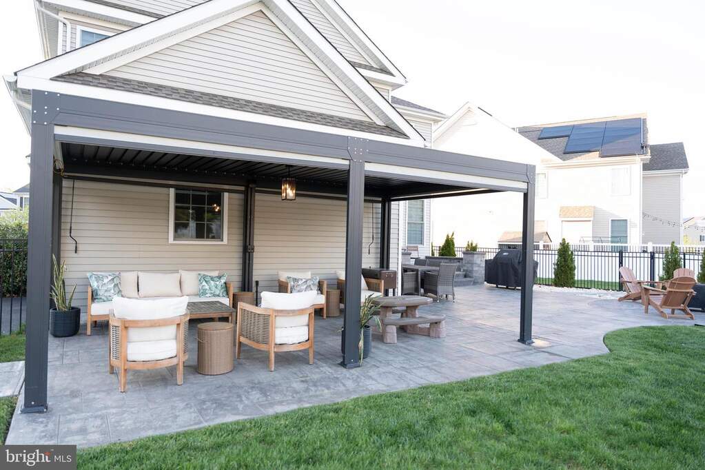 4 Bedroom Single Family Home/House's Image 51