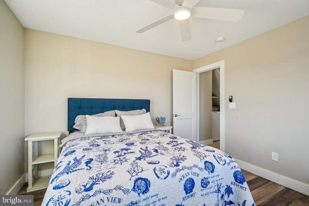 5 Bedroom Single Family Home/House's Image 42