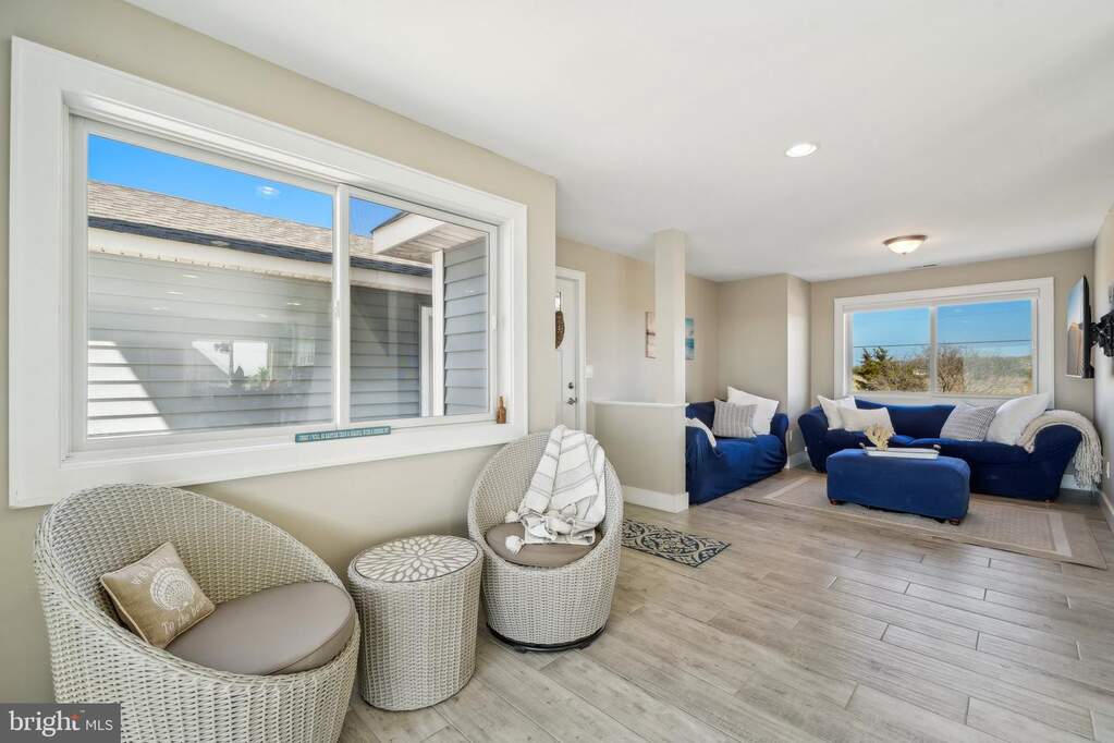 5 Bedroom Single Family Home/House's Image 64