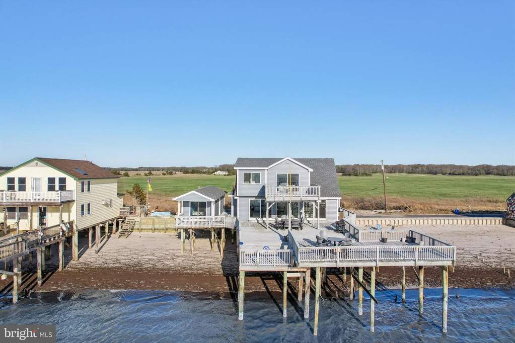 5 Bedroom Single Family Home/House's Image 72