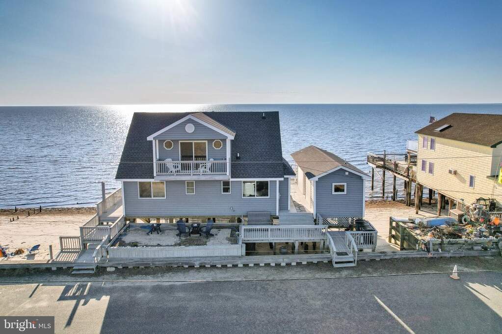 5 Bedroom Single Family Home/House's Image 81