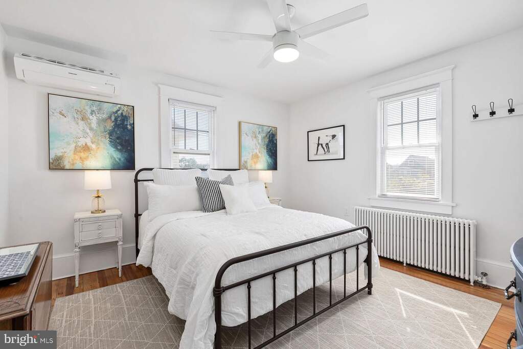 4 Bedroom Single Family Home/House's Image 14