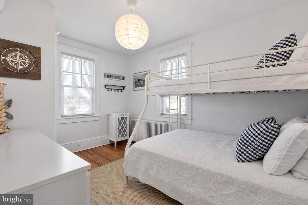 4 Bedroom Single Family Home/House's Image 20
