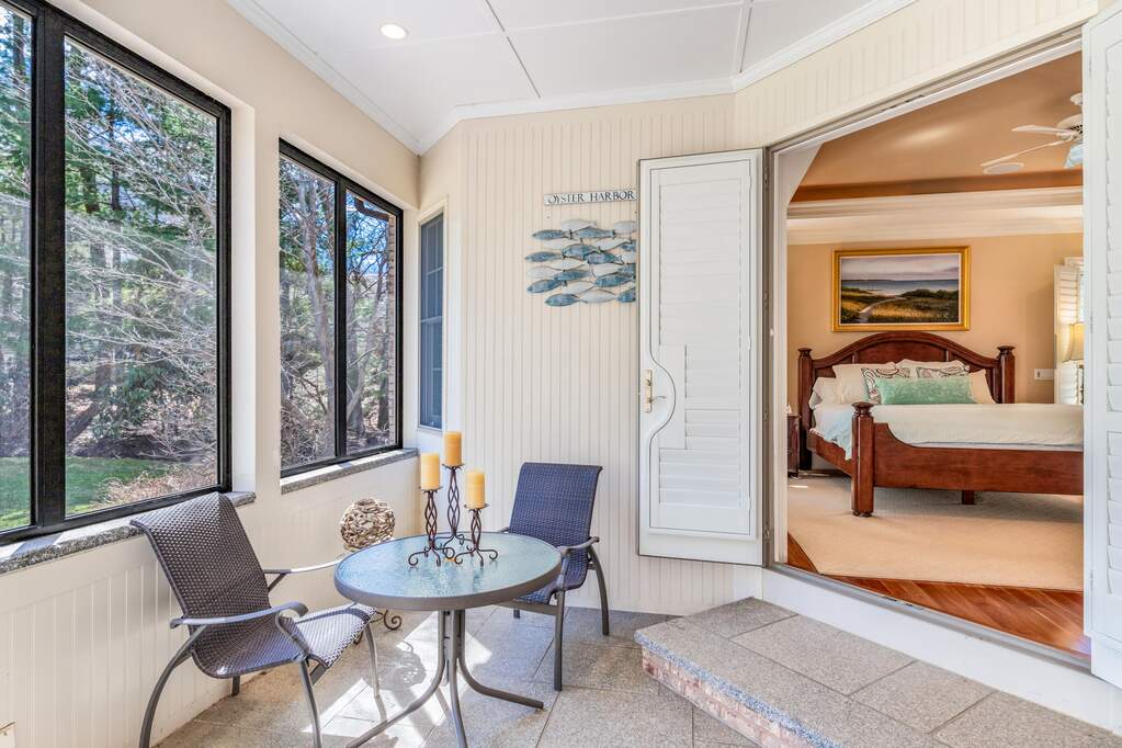 4 Bedroom Single Family Home/House's Image 8