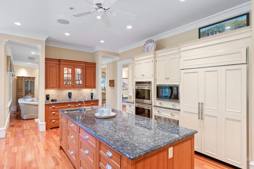 93OysterWay-1061