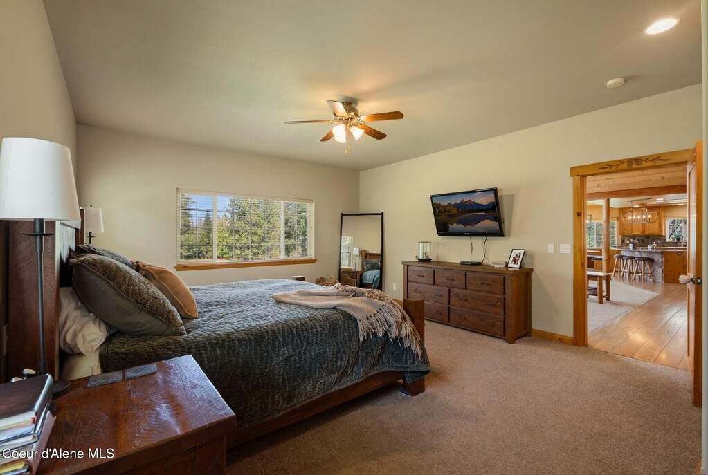 235 Kiebert Loop
