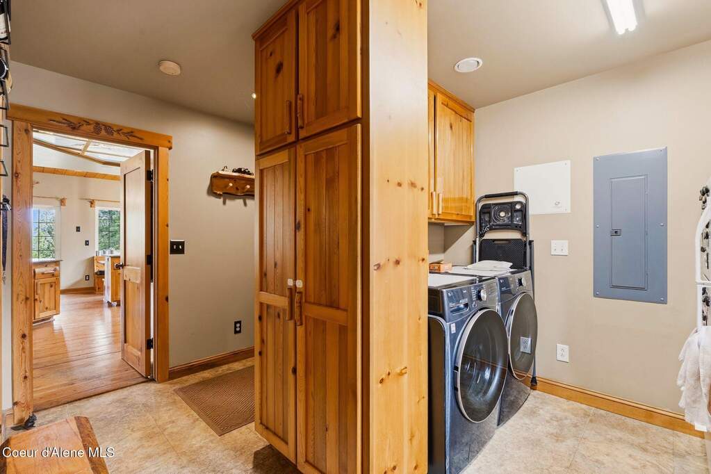 235 Kiebert Loop