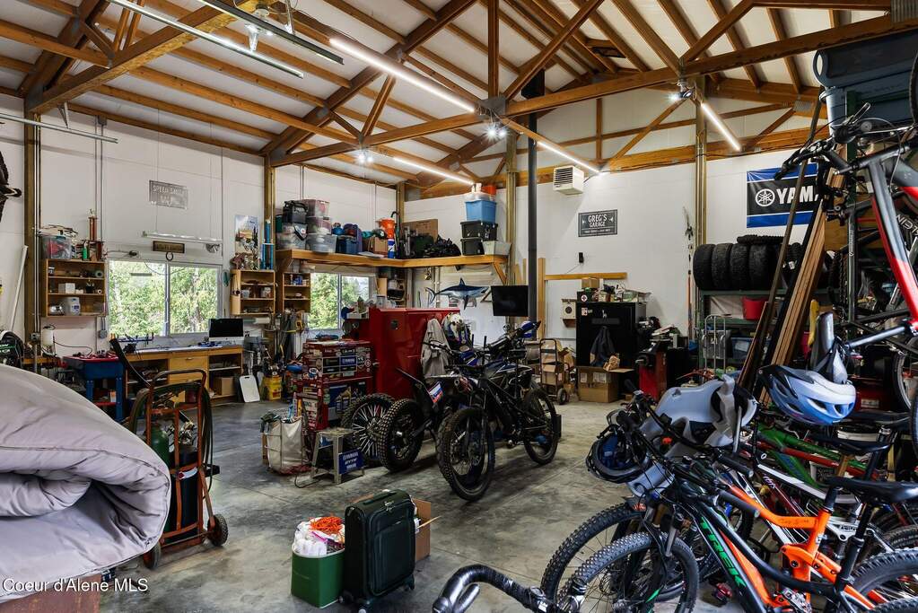 235 Kiebert Loop