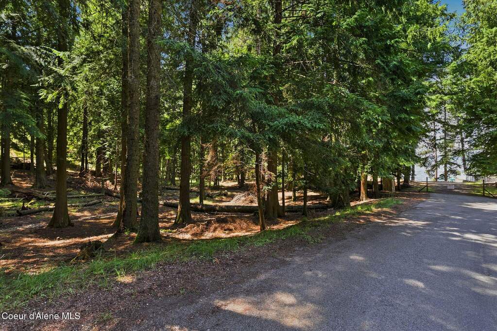 235 Kiebert Loop
