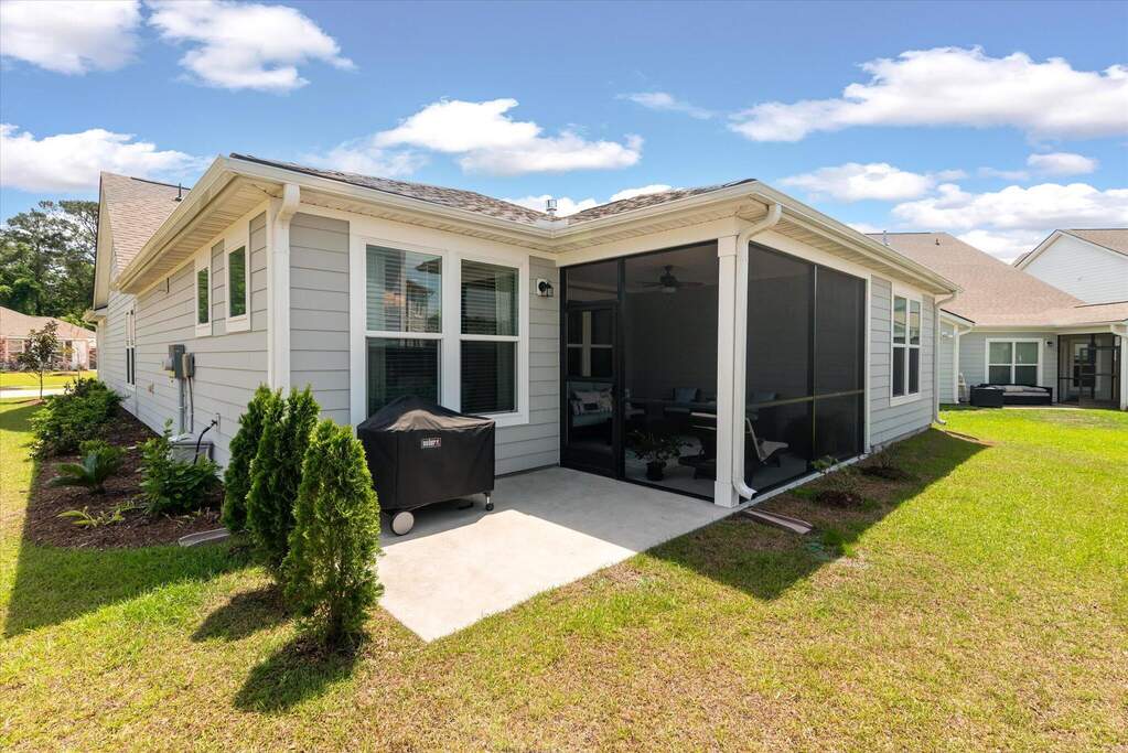 3 Bedroom Single Family Home/House's Image 33