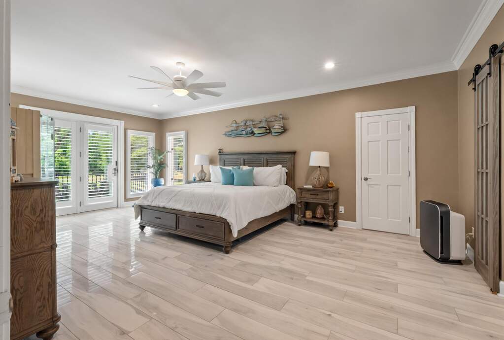 4 Bedroom Single Family Home/House's Image 25